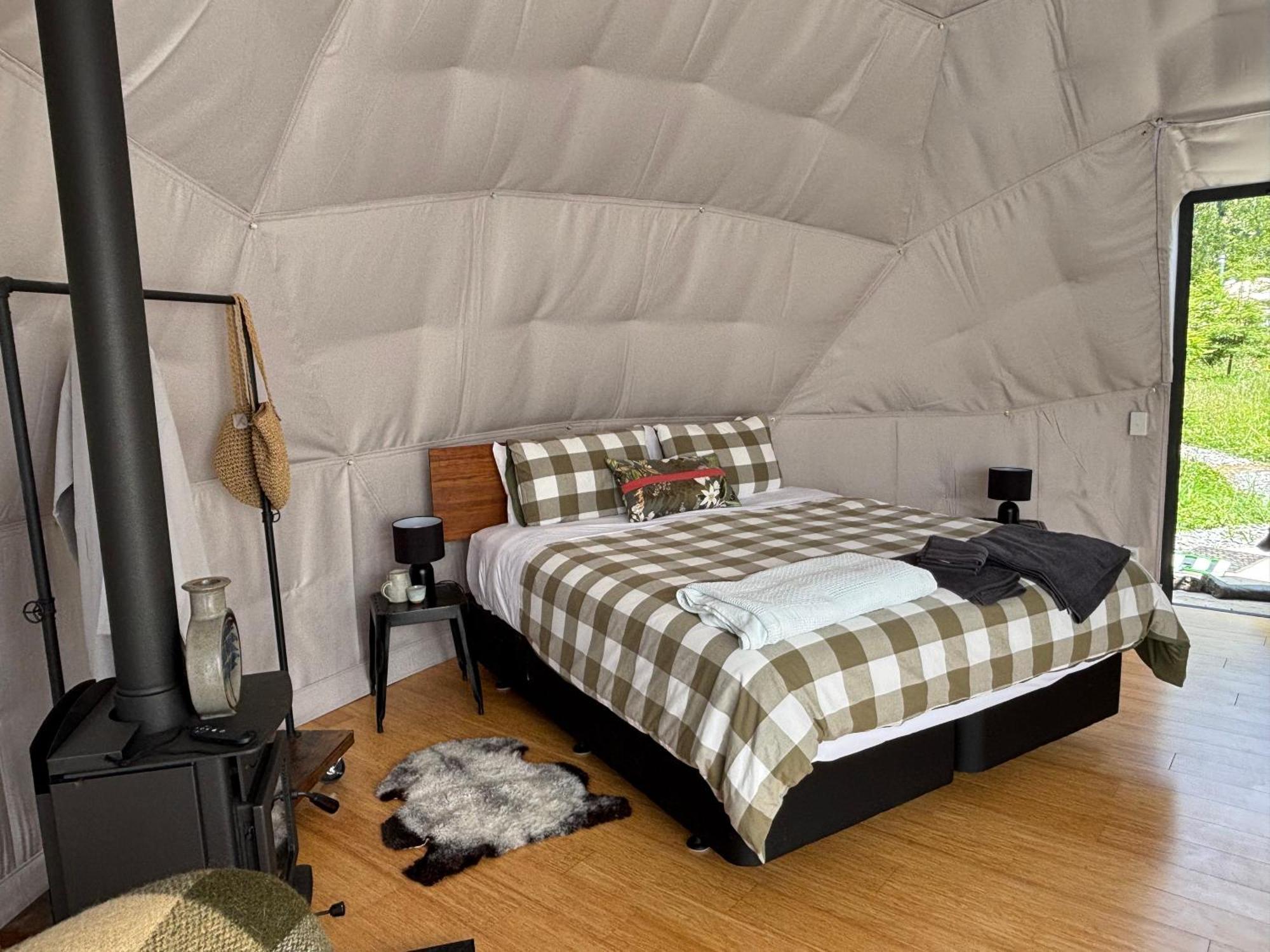 Takahuri Glamping Domes Whanganui Ngoại thất bức ảnh
